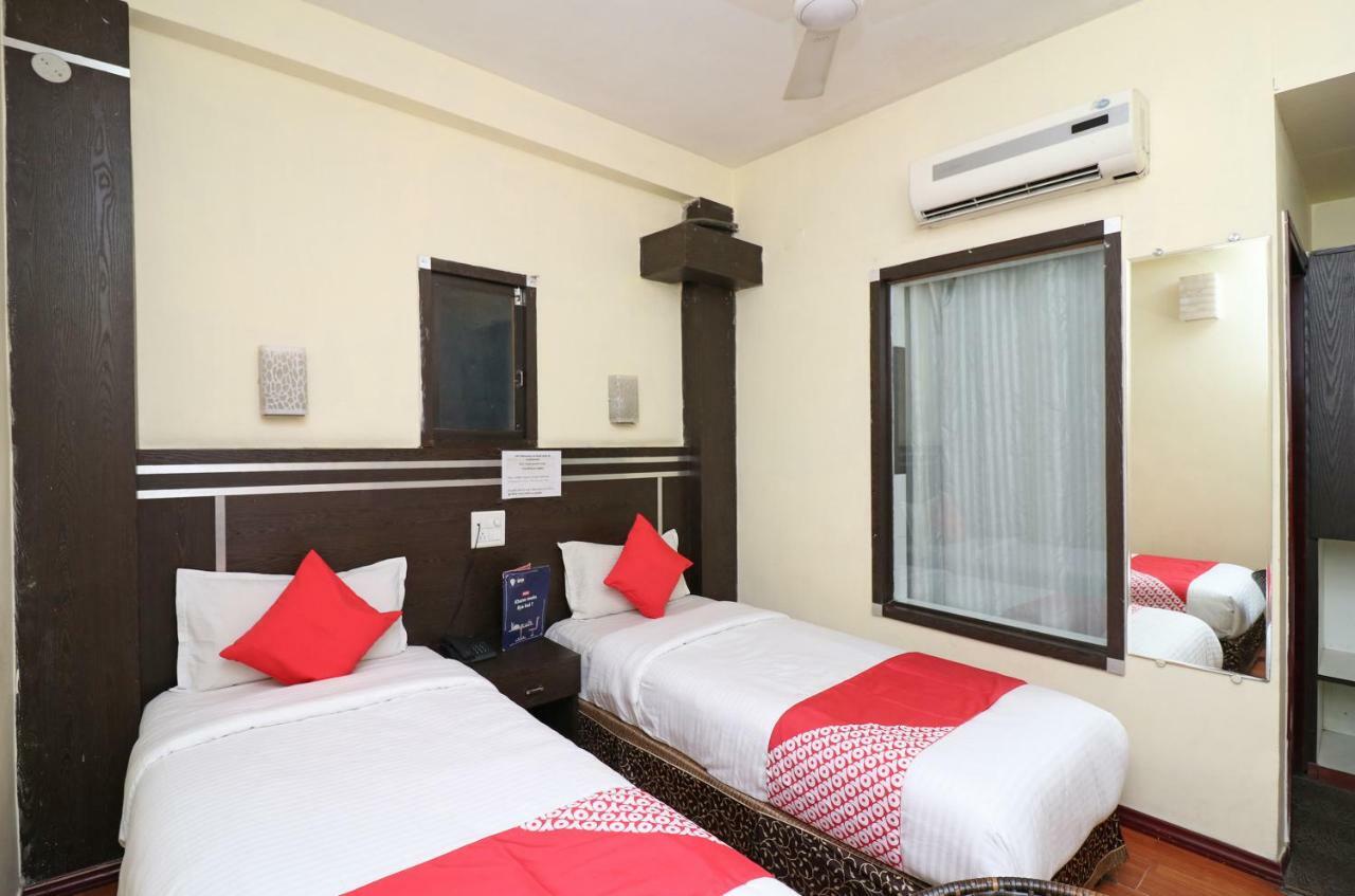 Oyo 22034 Hotel Kanisshk International Rourkela ภายนอก รูปภาพ